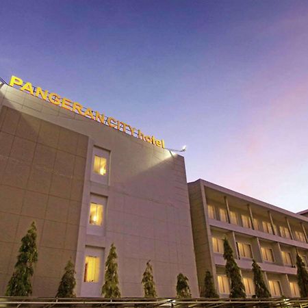 Hotel Pangeran City Padang  Buitenkant foto