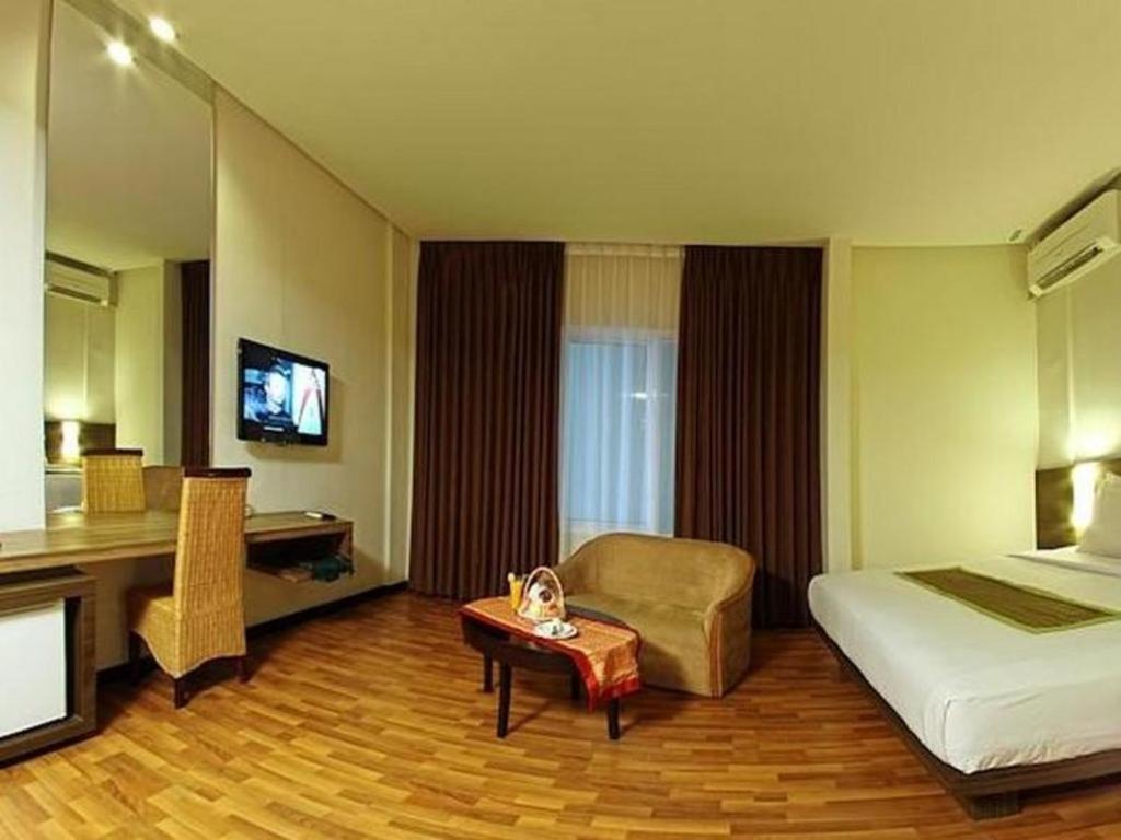 Hotel Pangeran City Padang  Buitenkant foto